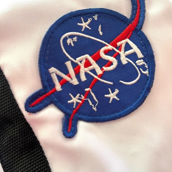 NEW Astronaut Space Commander Costume for Kids White and Black - Picture 3 of 15